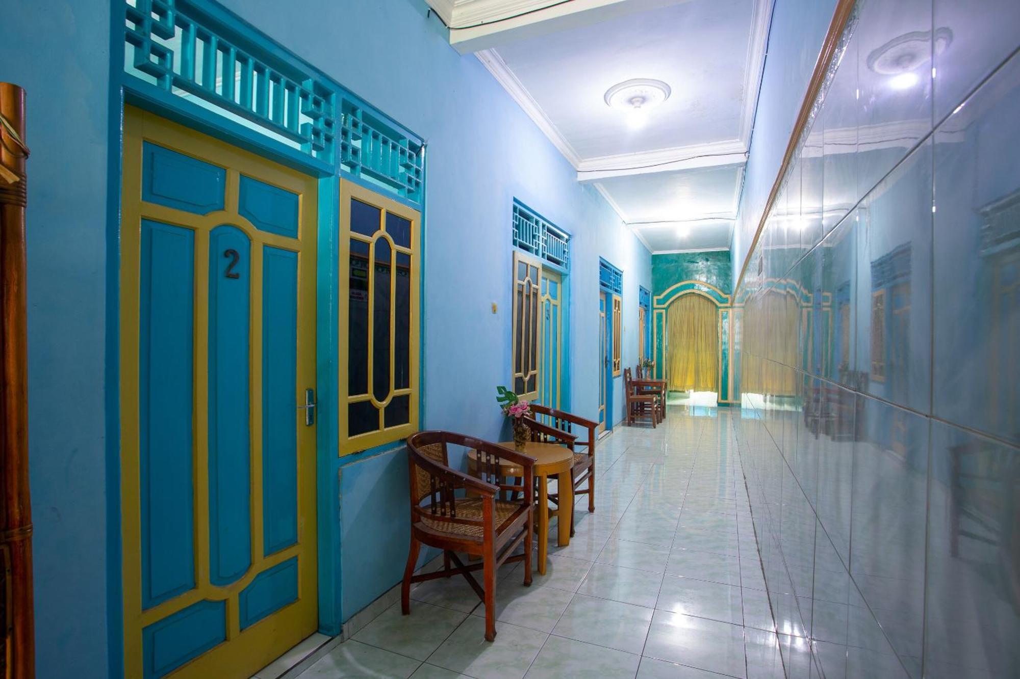 Spot On 2871 Hotel Budi Пурвокерто Екстериор снимка